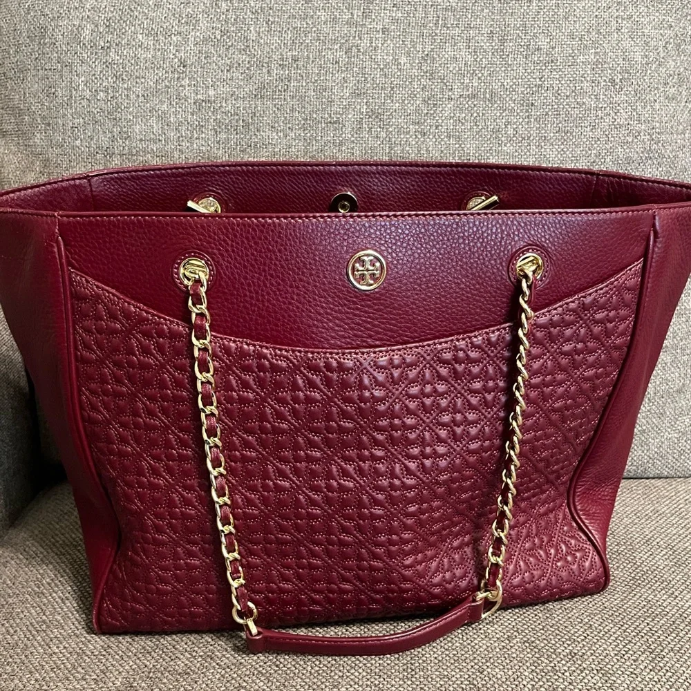 Tory Burch Soft Leather Shoulder Bag